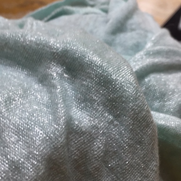 Bordeaux shortsleeve shimmer of mint/100% linen - Picture 8 of 8